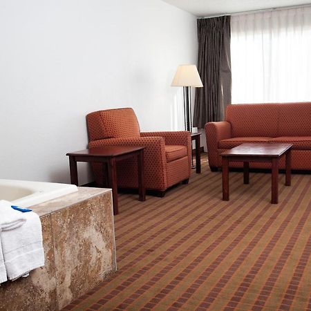 Express Inn & Suites Greenville Luaran gambar