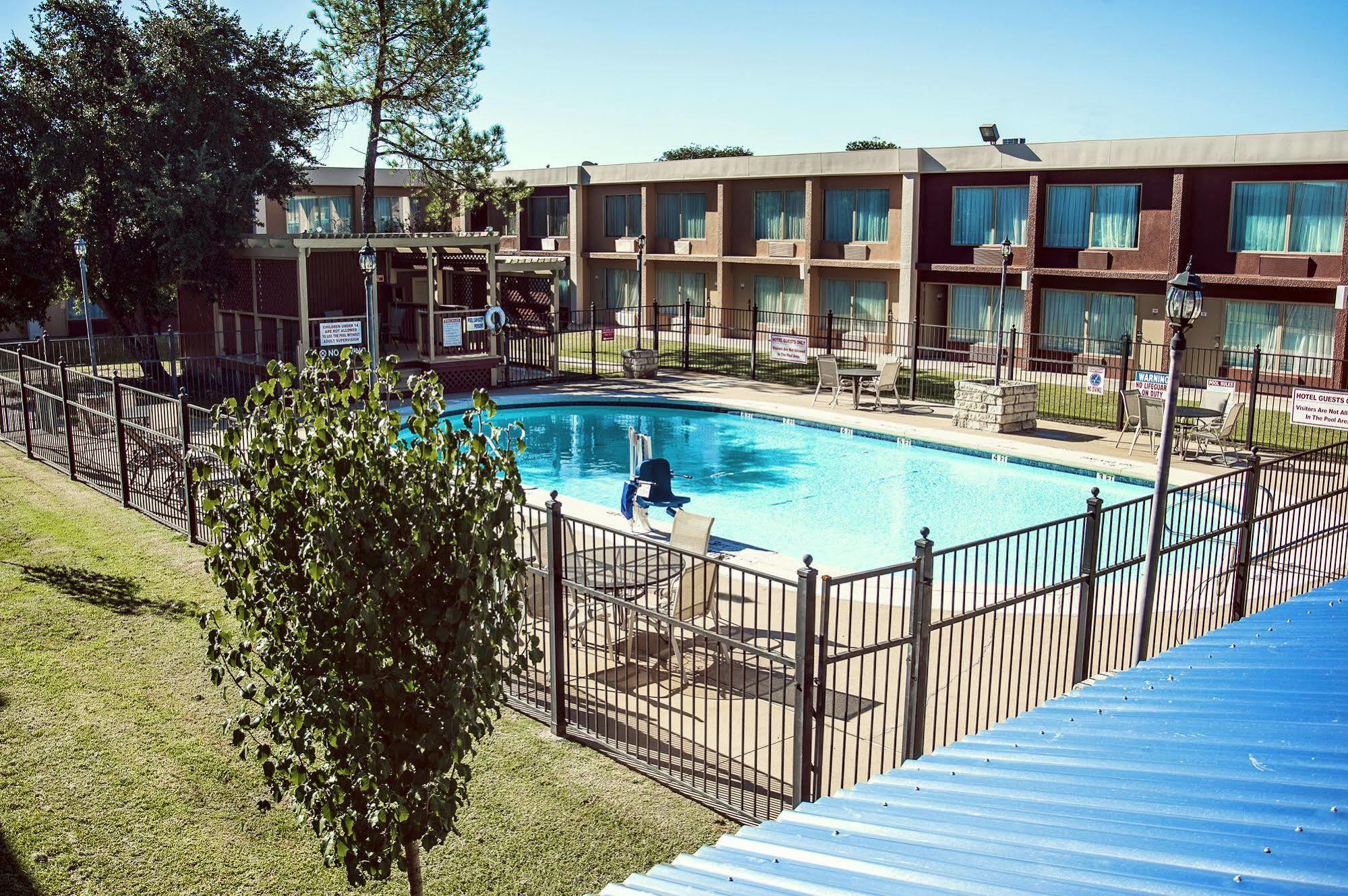 Express Inn & Suites Greenville Luaran gambar