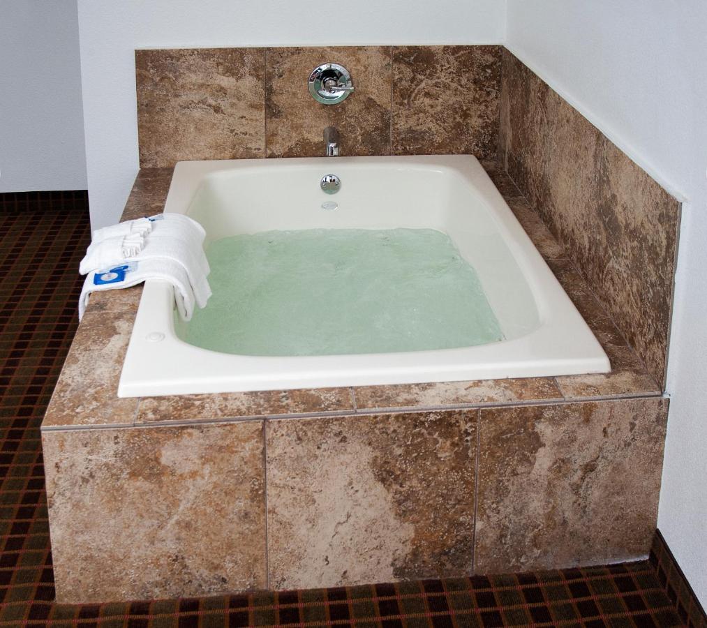 Express Inn & Suites Greenville Luaran gambar